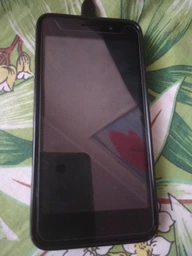 Мобильный телефон Prestigio Muze U3 LTE Black (PSP3515DUOBLACK) фото от покупателей 8