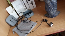Наушники Xiaomi Mi In-Ear Headphones Pro HD QTEJ02JY Silver (ZBW4369TY) фото от покупателей 9