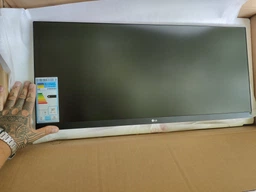 Монітор 29" LG UltraWide 29WK600-W фото від покупців 12
