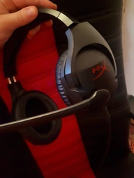 Наушники HyperX Cloud Stinger (HX-HSCS-BK/EE / 4P5L7AX) фото от покупателей 17