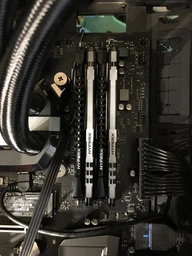 Модуль памяти DDR4 2x8GB/2666 Kingston Fury Beast RGB (KF426C16BBAK2/16)