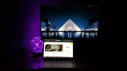 Монитор 27" HP EliteDisplay E273q (1FH52AA) фото от покупателей 5