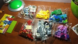 Конструктор LEGO Classic Набор для творческого конструирования 502 детали (10703) фото от покупателей 4