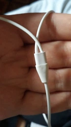 Наушники Apple iPhone EarPods with Mic 3.5 мм (MNHF2ZM/A) фото от покупателей 18