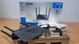 Маршрутизатор D-Link AC1200 (DIR-841)