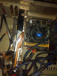 ASUS B85M-F Socket 1150 Intel B85 OEM Refurbished фото від покупців 3