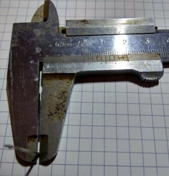 Ручна міні дриль, 2 двосторонні цанги, 10 свердел фото від покупців 7