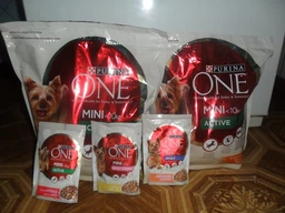 Вологий корм для собак малих порід із зайвою вагою Purina One Mini Weight control pouch 100 г (індичка) фото от покупателей 12