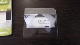Флеш память USB Toshiba Hayabusa 32GB (THN-U202W0320E4) фото от покупателей 5