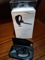 Bluetooth-гарнитура Plantronics Voyager 5200 (203500-05) – фото