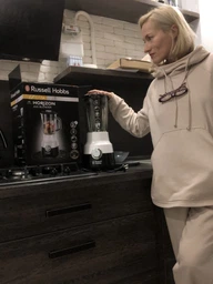 Стаціонарний блендер Russell Hobbs 24720-56 Desire (6434490) фото від покупців 2