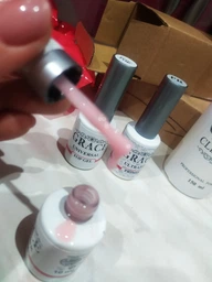 Каучуковая основа, база для гель-лака Грейс Grace Rubber Base Gel 10 мл прозрачная фото от покупателей 15