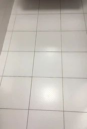 Специальный маркер Edding Tile для ухода за плиткой 2-3 мм Белый (e-8200) фото от покупателей 3