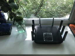Маршрутизатор LinkSys EA9500 фото от покупателей 9