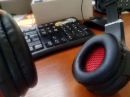 Навушники Defender Warhead G-450 USB Red-Black (64146)