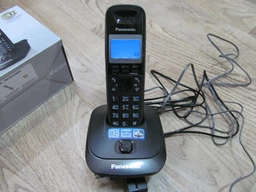 Радиотелефон DECT Panasonic KX-TG2511UAT Titan фото от покупателей 4