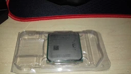 Процессор AMD Phenom II X6 1055T 125W (HDT55TFBK6DGR) фото от покупателей 4