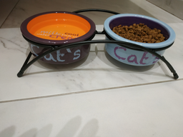 Подставка с мисками из керамики для кошек Trixie Eat on Feet 300 мл (4047974247914) фото от покупателей 17