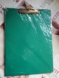 Папка-планшет А4 BuroMax BM.3415-01 чорна з затискачем PVC фото від покупців 6
