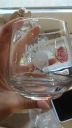 Віскі Jim Beam White 4 роки витримки 0.7 л 40% + 2 келихи в залізній коробці (5060045588715)