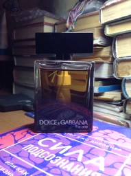 Парфюмированная вода для мужчин Dolce & Gabbana The One 50 мл (8057971180561) фото от покупателей 9