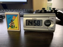 Настільний годинник з будильником CASIO PQ-31-8EF