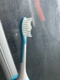 Електрична зубна щітка PHILIPS Sonicare For Kids HX6311/07 фото від покупців 9