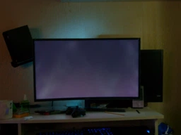 Mонитор 31.5" Samsung Curved C32HG70 (LC32HG70QQIXCI) - частота обновления 144 Гц фото от покупателей 10