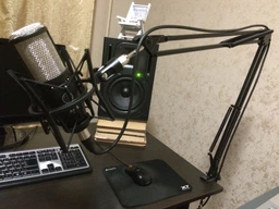 Настольная микрофонная стойка пантограф Tascam TM-AM2 фото от покупателей 6