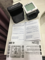 Цифровой тонометр автомат по запястью с увеличенной манжетой NISSEI WSK-1011 фото от покупателей 13