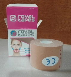 Тейп для лица Royal Tapes face care Косметологический Телесный фото от покупателей 5