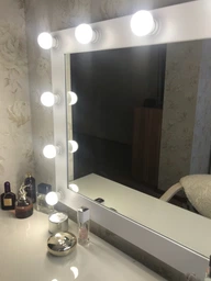 Гримерное дзеркало "Моші" Facet, з лампами, білий мдф фото від покупців 2