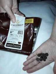 Шоколад бельгийский Callebaut №811 Черный в дропсах 400 г (5410522556605) фото от покупателей 18