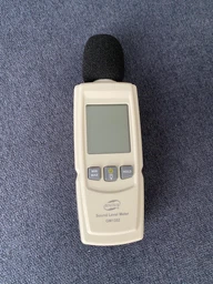 Шумомер 30-130 дБ BENETECH GM1352