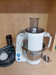 Кухонна машина BOSCH MUM58231 фото від покупців 13
