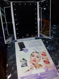 Зеркало для макияжа с LED подсветкой Superstar Magnifying Mirror фото от покупателей 12