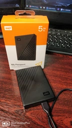 Портативний жорсткий диск WD My Passport 4TB (WDBPKJ0040BBK-WESN)