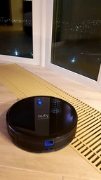 Робот пилосос Anker Eufy RoboVac G10 Hybrid фото від покупців 6