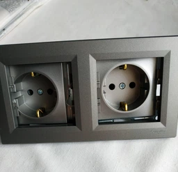 Двомісна рамка Schneider Electric Asfora горизонтальна антрацит EPH5800271 фото від покупців 2