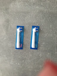 Насадка к электрической зубной щетке Oral-B 3D WHITE (4210201757757) фото от покупателей 7