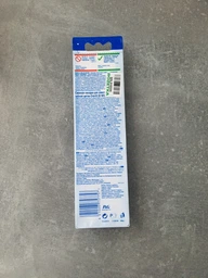 Насадка к электрической зубной щетке Oral-B 3D WHITE (4210201757757) фото от покупателей 8