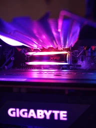 Твердотільний накопичувач ADATA XPG Spectrix S40G RGB M. 2 256Gb PCI-E 4x 3D TLC 3500/3000 MB/s (AS40G-256GT-C) фото від покупців 9