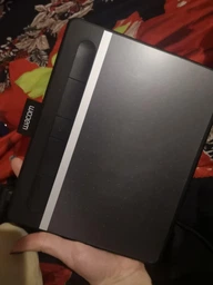 Графический планшет Wacom Intuos S Bluetooth Pistachio (CTL-4100WLE-N) фото от покупателей 5