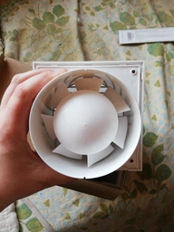 Витяжний вентилятор Europlast E-extra EET100HTA