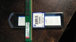 Оперативная память Kingston DDR3-1600 4096MB PC3-12800 (KVR16N11S8/4) фото от покупателей 12