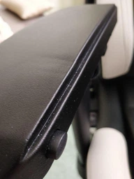 Кресло для геймеров DXRacer Iron OH/IS166/NW (чёрное/белые вставки) (59887) фото от покупателей 2