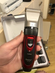 Професійна машинка для стрижки волосся GEMEI GM-550 тример для стрижки бороди з двома акумуляторами фото від покупців 3