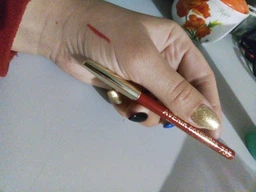 Карандаш для губ Avenir Cosmetics Waterproof Lip Pencil 732 - Бургундский (6 г) (656257-951539-2) фото от покупателей 1