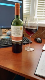 Вино Frontera Carmenere червоне напівсухе 0.75 л (7804320135854) фото від покупців 1