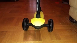 Самокат BabyHit Crosser Жовтогарячий (71 643) фото від покупців 12